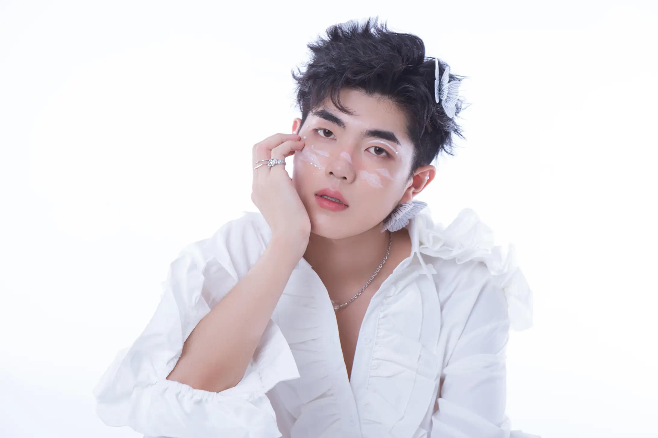 [YITUYU] 2022.07.09 Vol.1422 – White Butterfly Andrew Chen#[23P]-17